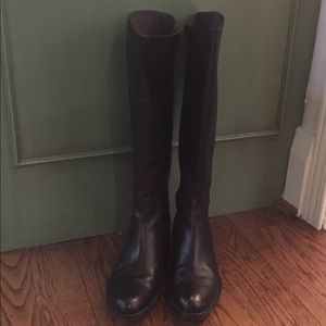 Brown’s leather tall boot in black size 38